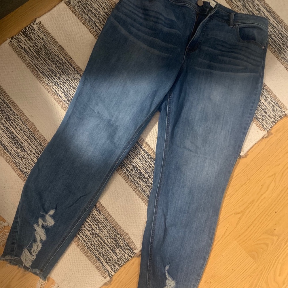 Like New Denim Boyfriend w/ fringe